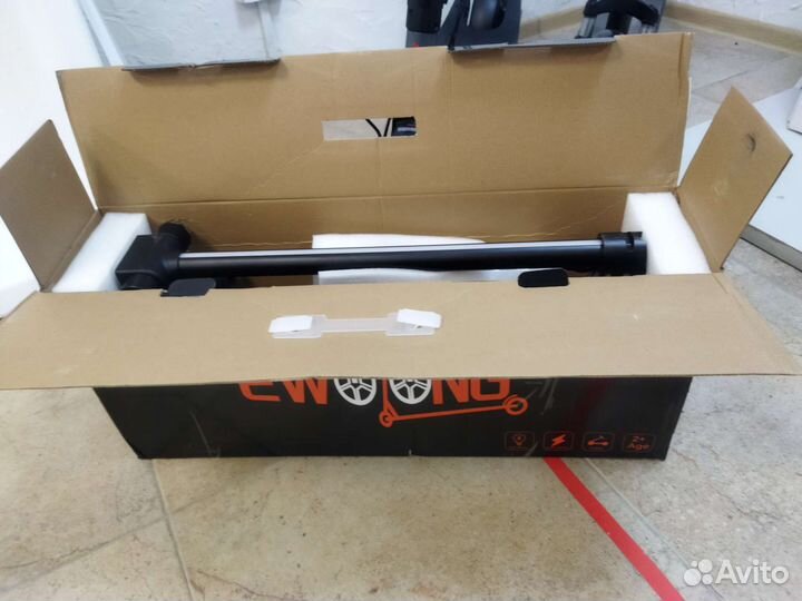 Электросамокат wolong Q4 новый 2023