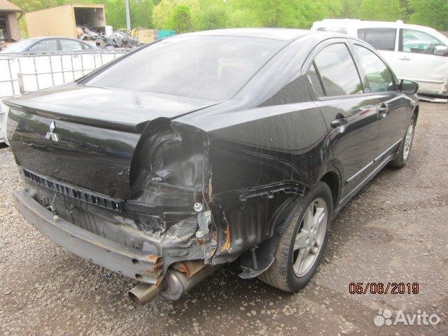 Разбор на запчасти Mitsubishi Galant