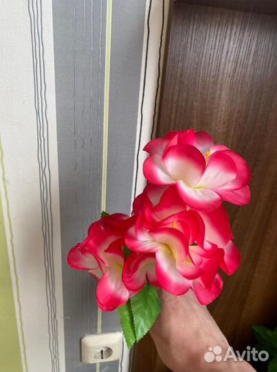 Искусственные цветы оптом