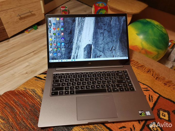 Xiaomi mi notebook Pro 15,6 gtx 1050 (256Gb+2Tb)