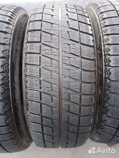 Bridgestone Blizzak Revo2 215/60 R16 95Q
