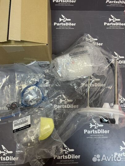 Топливный фильтр тонкой и грубой очистки Mazda