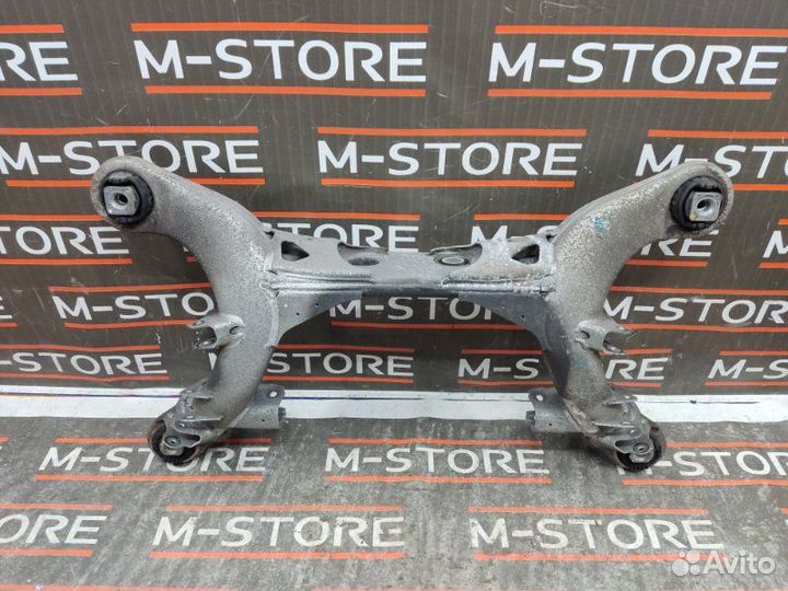 Балка поперечная (подрамник) задняя Mercedes-Benz