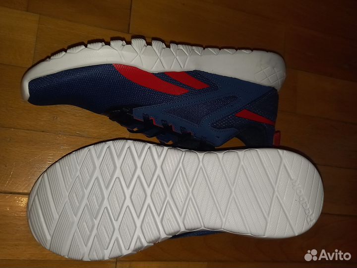 Кроссовки Reebok новые