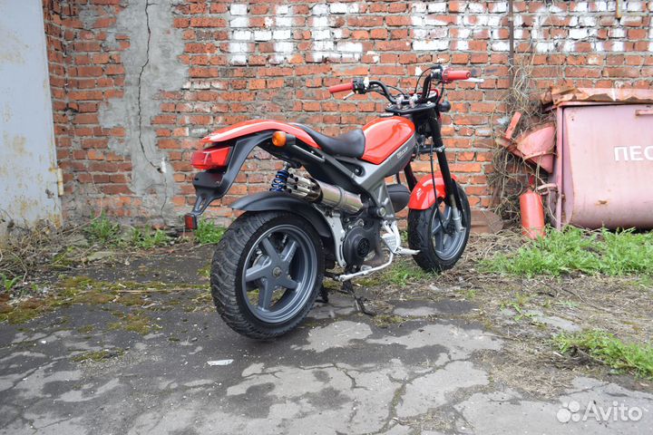 Скутер Suzuki Street Magic без пробега по РФ