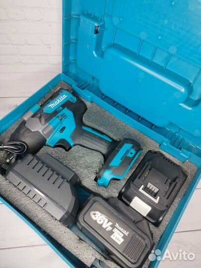 Гайковерт аккумуляторный makita 700