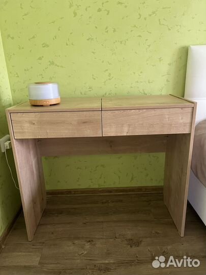 Туалетный столик