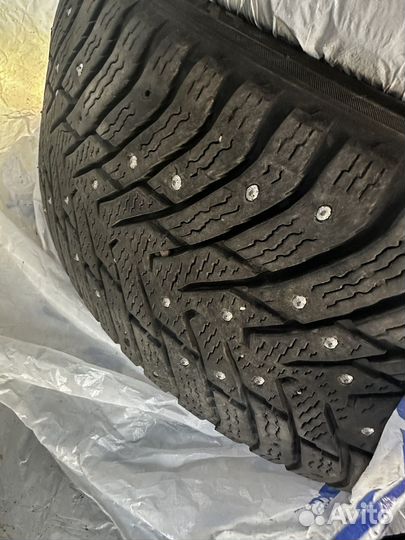Nokian Tyres Hakkapeliitta 8 225/50 R17 98T
