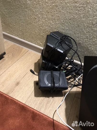 Сабвуфер и колонки