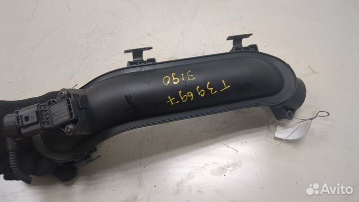 Патрубок интеркулера Audi A1 (8X)