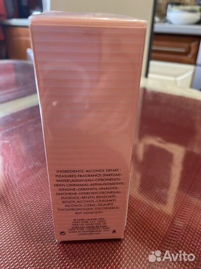 Парфюмированная вода Estee Lauder Pleasures новые