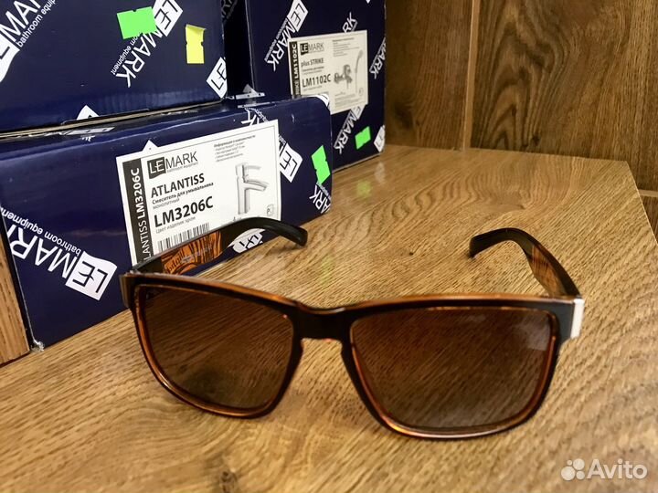 Солнцезащитные очки новые