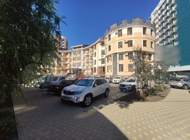 1-к. квартира, 50 м², 1/4 эт.