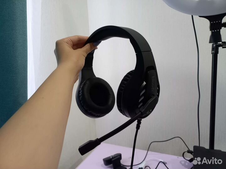 Наушники bloody G230P с подсветкой