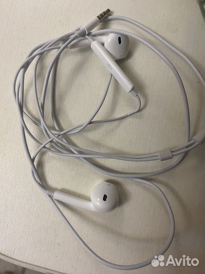 Наушники с микрофоном