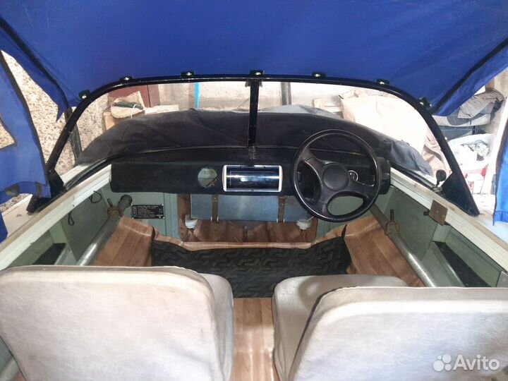 Моторная лодка Днепр