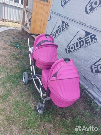 Коляска для двойни