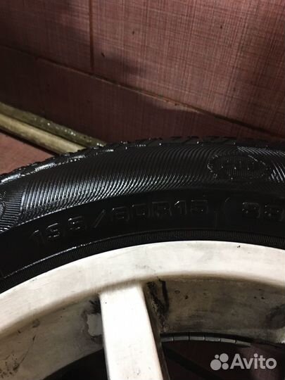 R15 Goodyear Eagle NCT 2 195/60, PCD 4x98 DIA 58.5