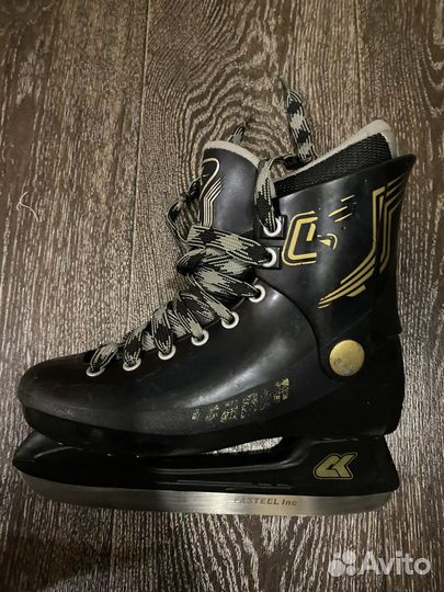 Коньки хоккейные, р. 37, в хорошем состоянии