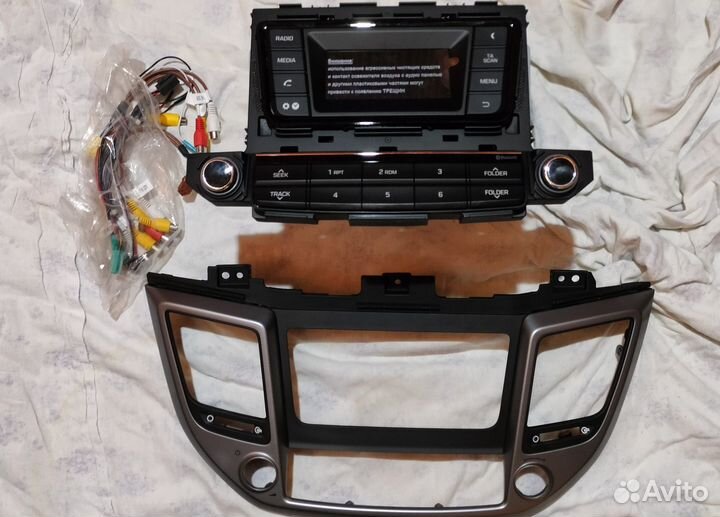 Штатная магнитола Hyundai Tucson 2016 года выпуска