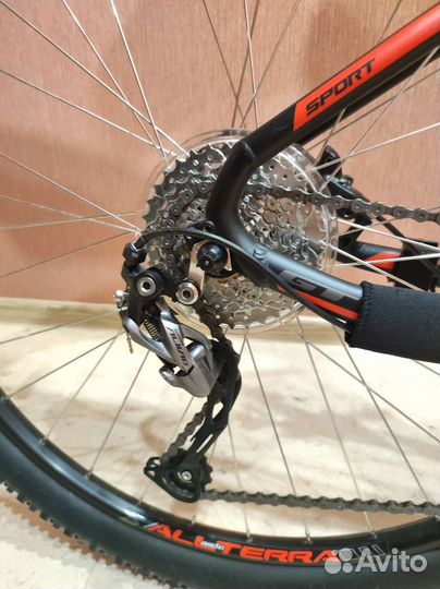 Велосипед GT avalanche sport 9R 2018 29 L