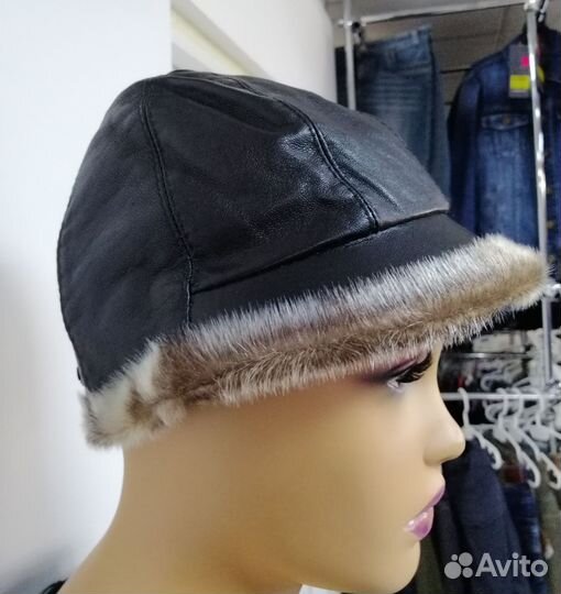 Кожаная шапка женская