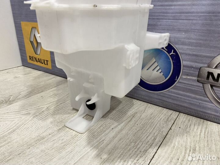 Бачок омывателя Kia RIO 4