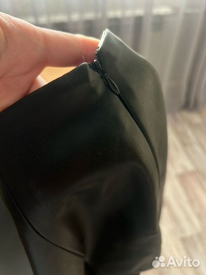 Юбка кожаная pull&bear xs