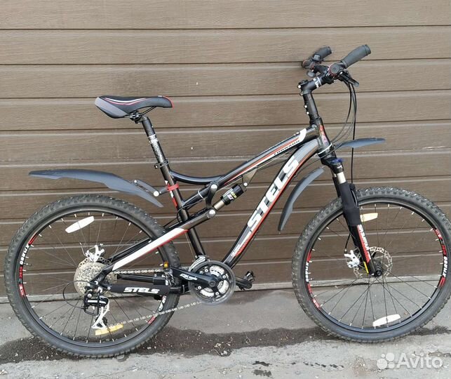 Велосипед 2-х подвес Stels Tornado MD. Рама 19