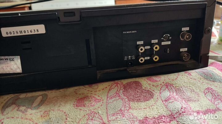 Видеомагнитофон lg