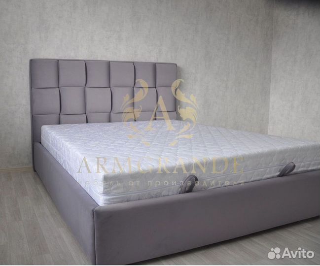 Кровать с мягким изголовьем в рассрочку