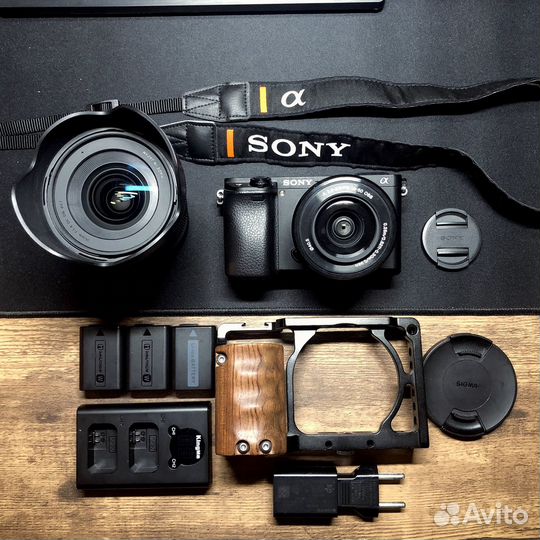 Sony a6300 + 16-55mm F3.5-5.6 + Sigma AF 16mm F1.4