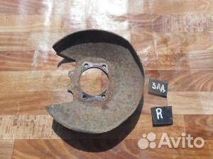 Щит опорный задний правый Ford Scorpio 1986-1992