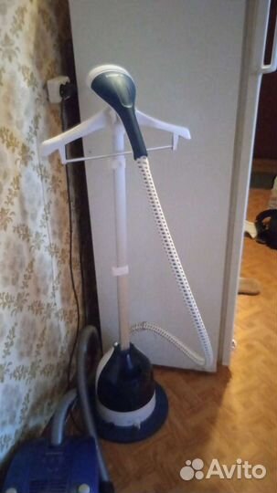 Отпариватель для одежды вертикальный