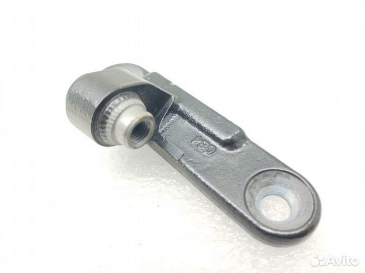 Петля двери задняя правая Bmw 5-Series F10 2012