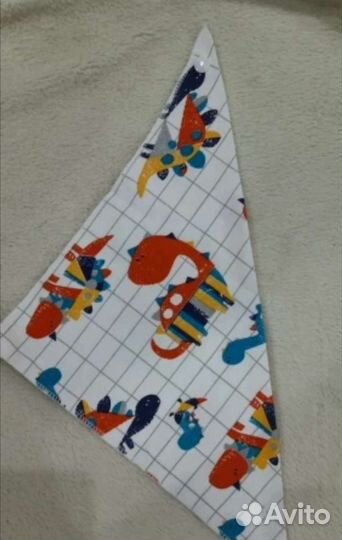 Нагрудник детский. Слюнявчик