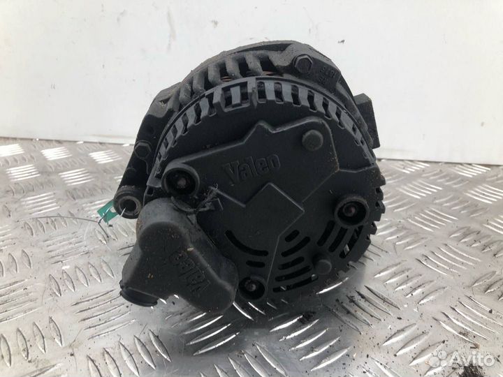 Генератор Land Rover Range Rover 2 1996