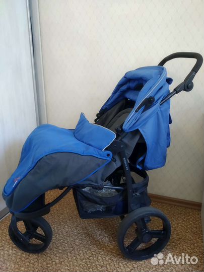 Коляска детская прогулочная