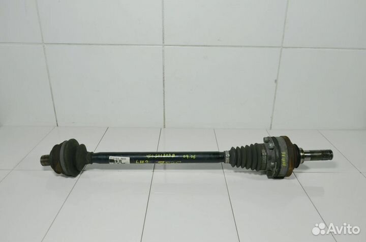 Приводной вал задний Audi A6 C6 3.2 AUK/BKH