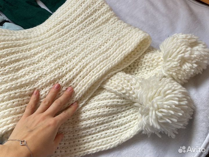 Перчатки зимние горнолыжные, шапка, шарф белый