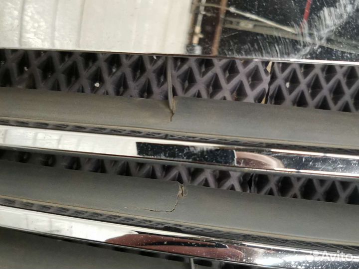 Решётка радиатора Mercedes-Benz C 204