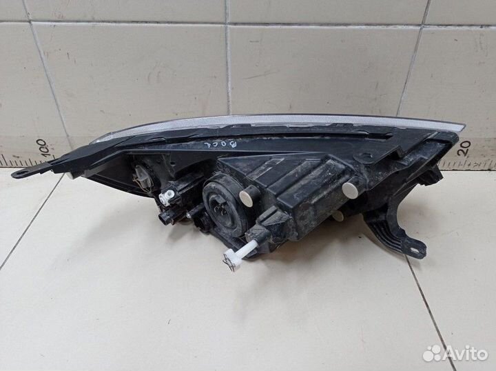 Фара передняя левая LADA Granta