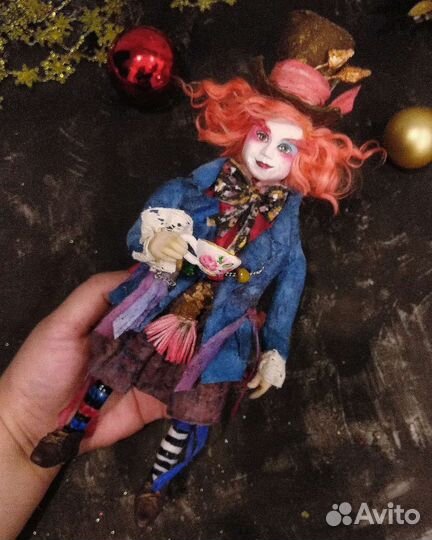 Ватная елочная игрушка Шляпник