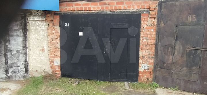 Гараж, > 30 м²