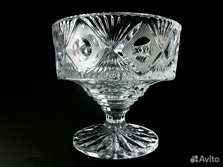 Хрустальная конфетница на ножке ваза СССР