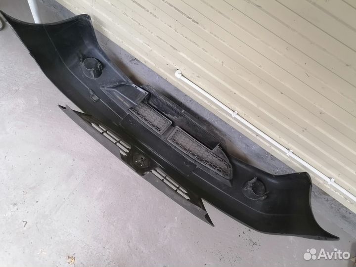 Бампер передний Renault Logan 1