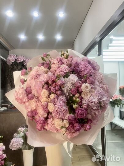 Цветы и букеты с доставкой