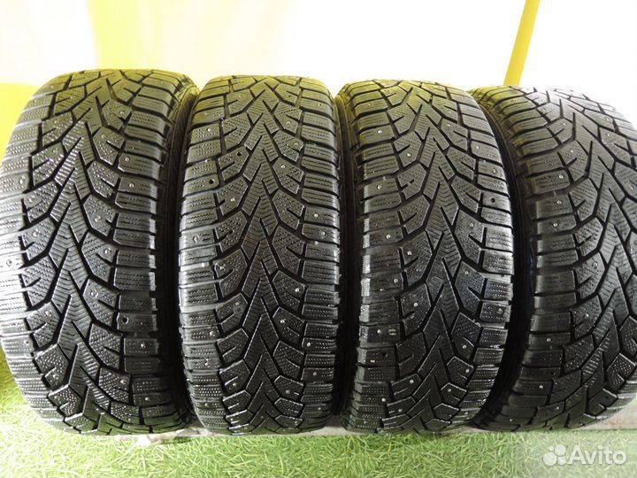 Gislaved NordFrost 100 215/60 R16