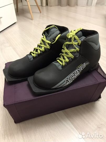 Лыжные ботинки 37 р