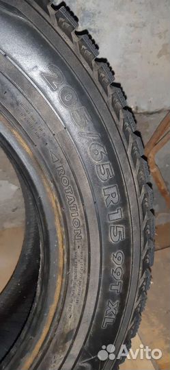 Nokian Tyres Hakkapeliitta 5 205/65 R15 94T
